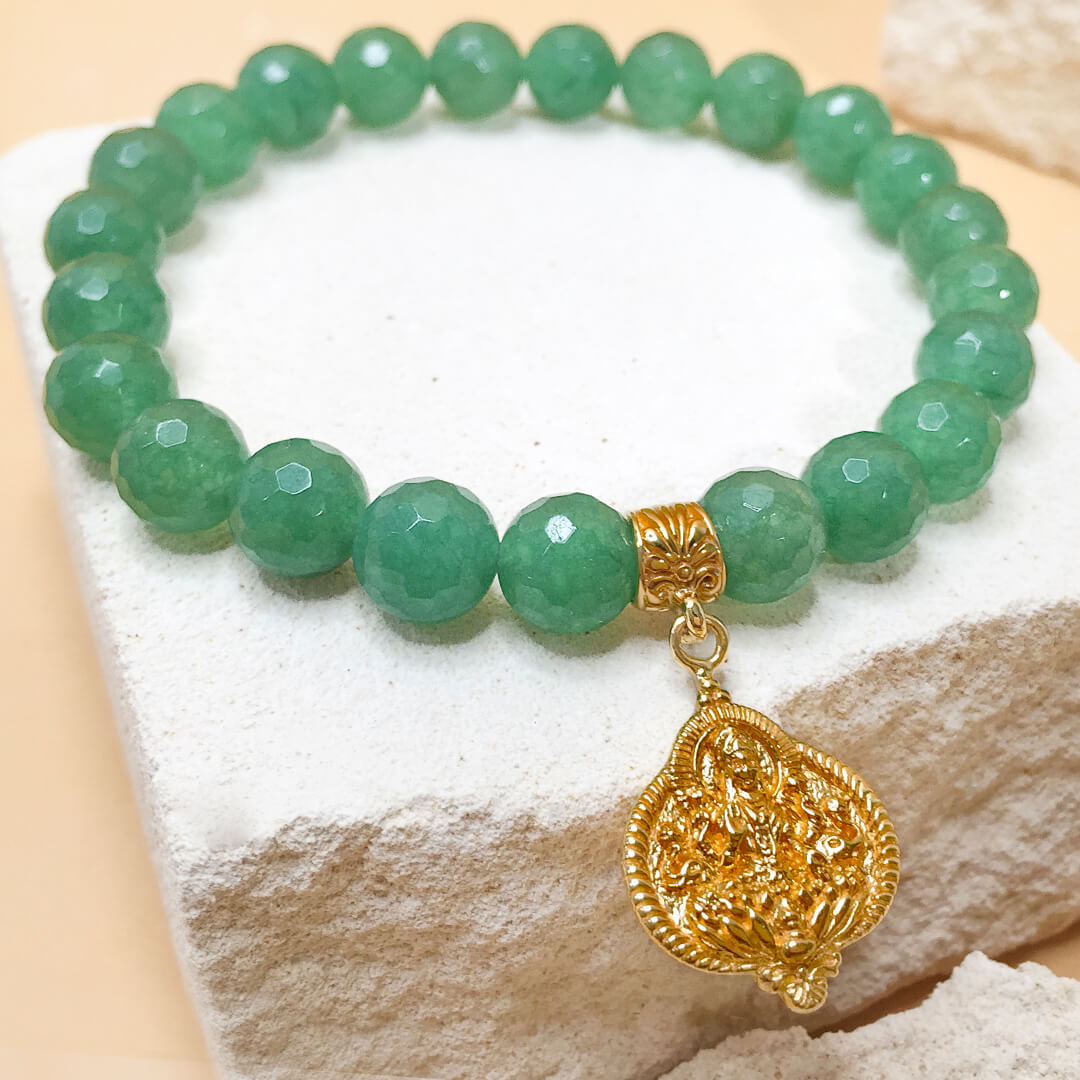 Lakshmi Happy Heart Bracelet (gold) 4