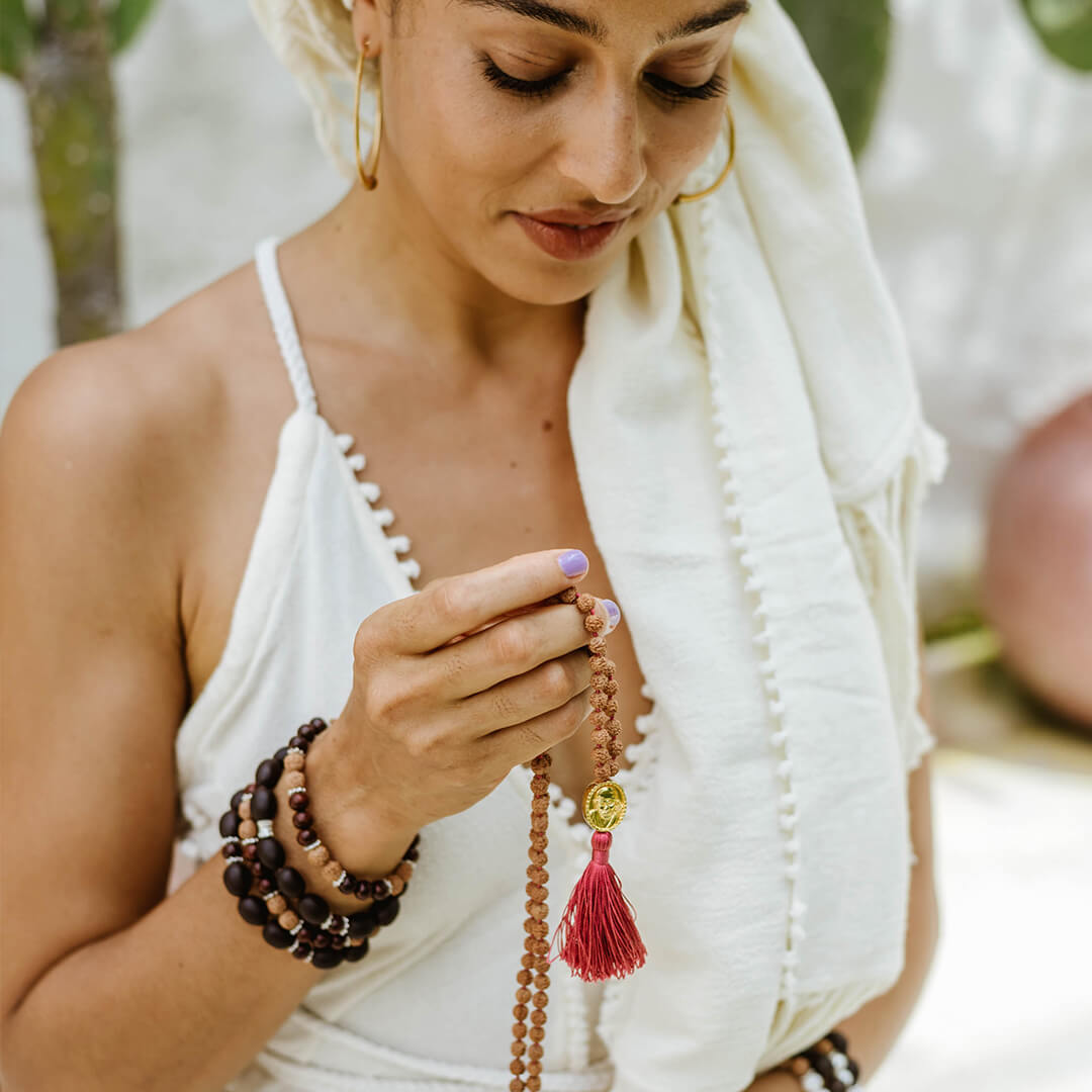 Shirdi Sai Baba Meditation Mala (burgundy-gold) 5