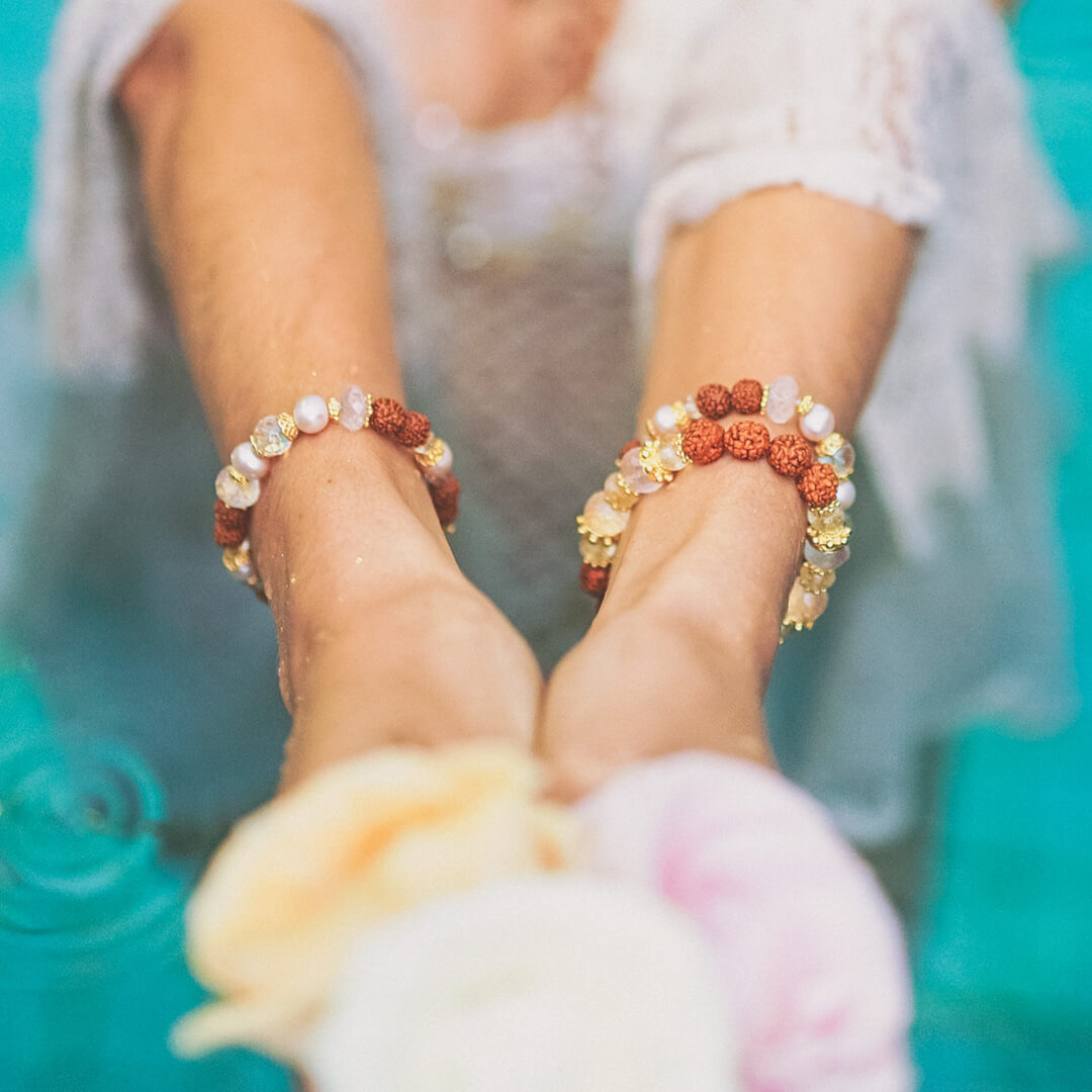 Solar Plexus Chakra Healing Akarsika (gold) 5