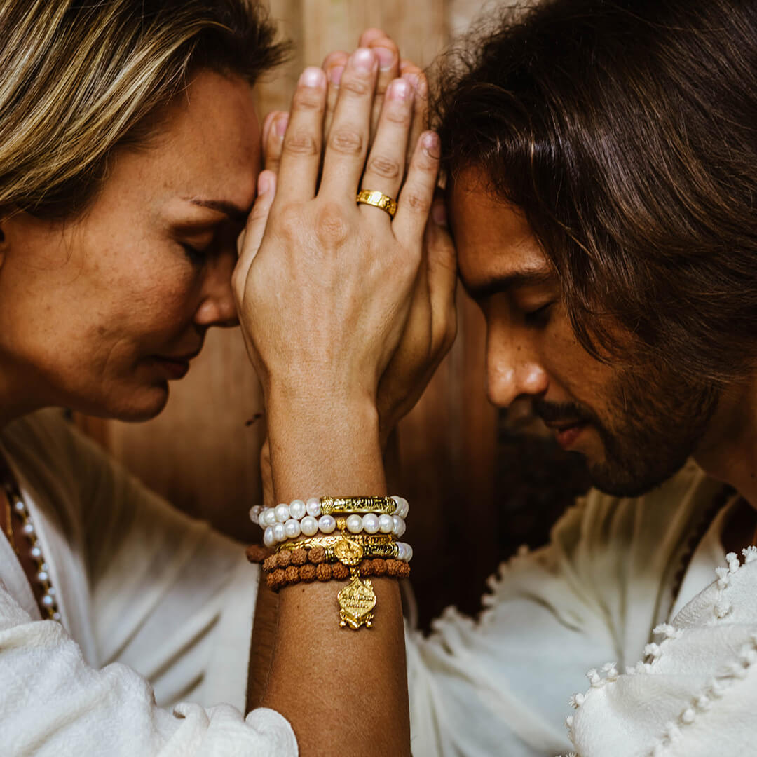 Mahadeva-Shiva-pendant-rudraksha-bracelet-(gold)-Square12