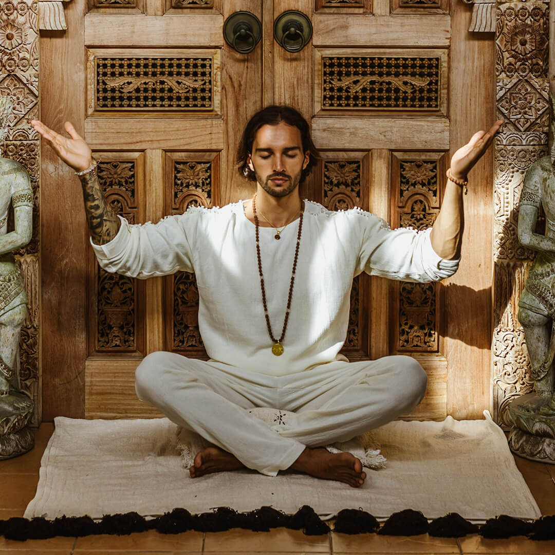 Shiva-Third-Eye-Crystal-Rudraksha-Mala-(gold)-6