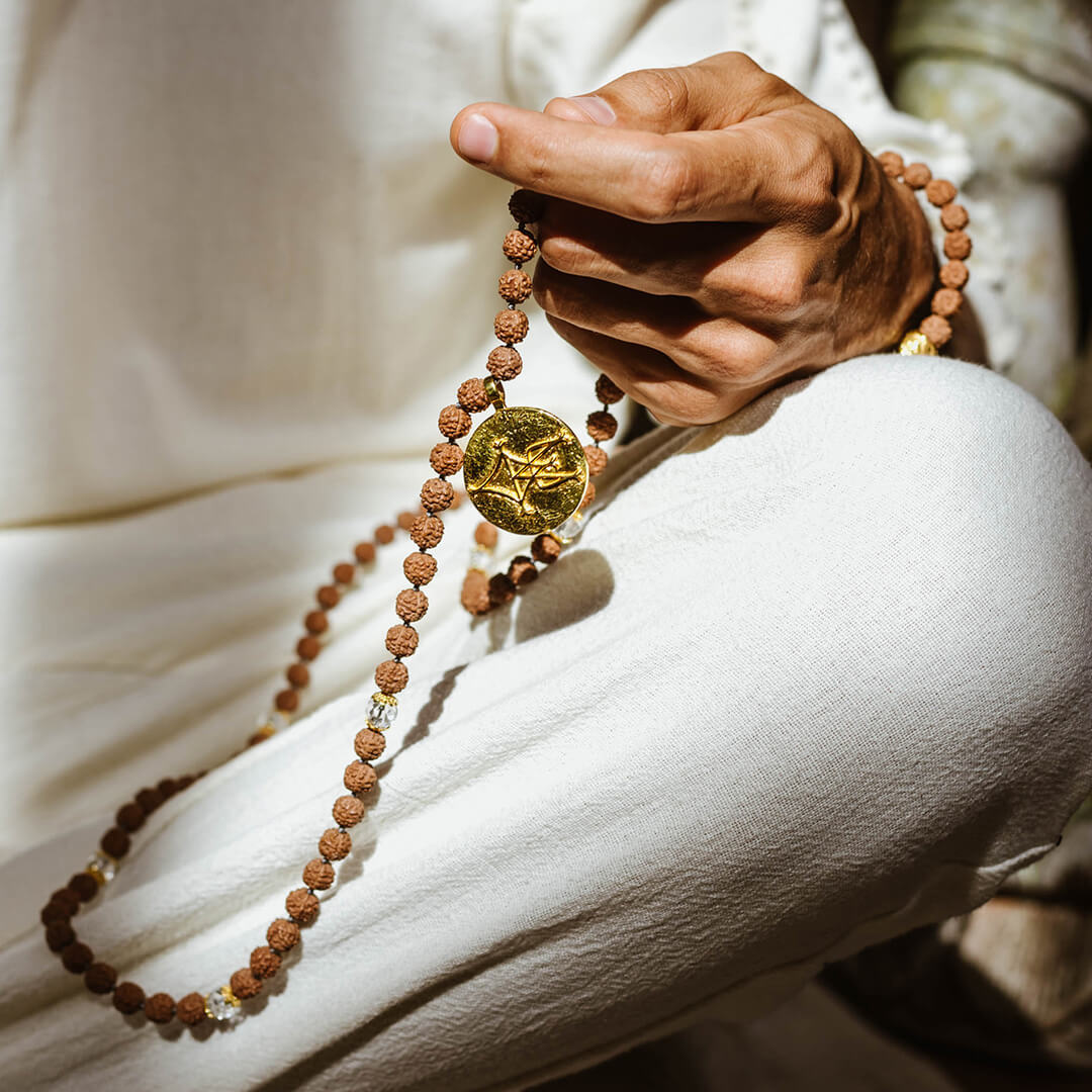 Shiva-Third-Eye-Crystal-Rudraksha-Mala-(gold)-8