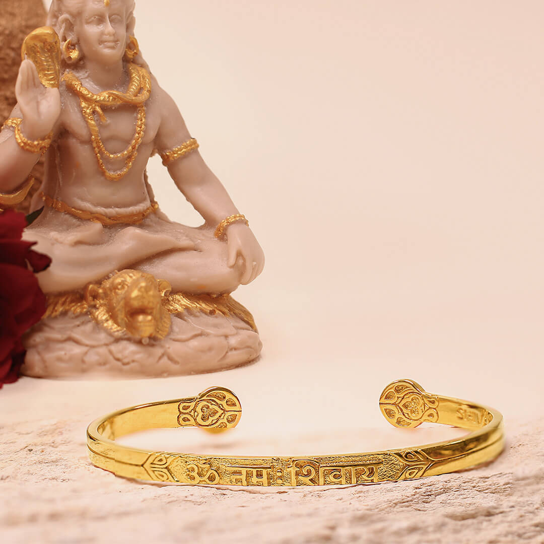 Shiva mantra cuff 4 gold