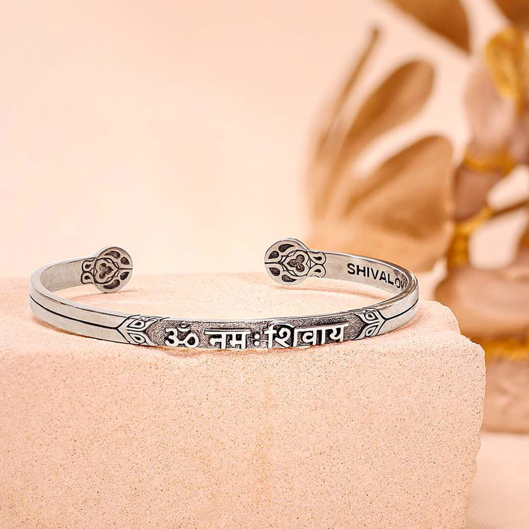 Shiva mantra cuff 4 silver