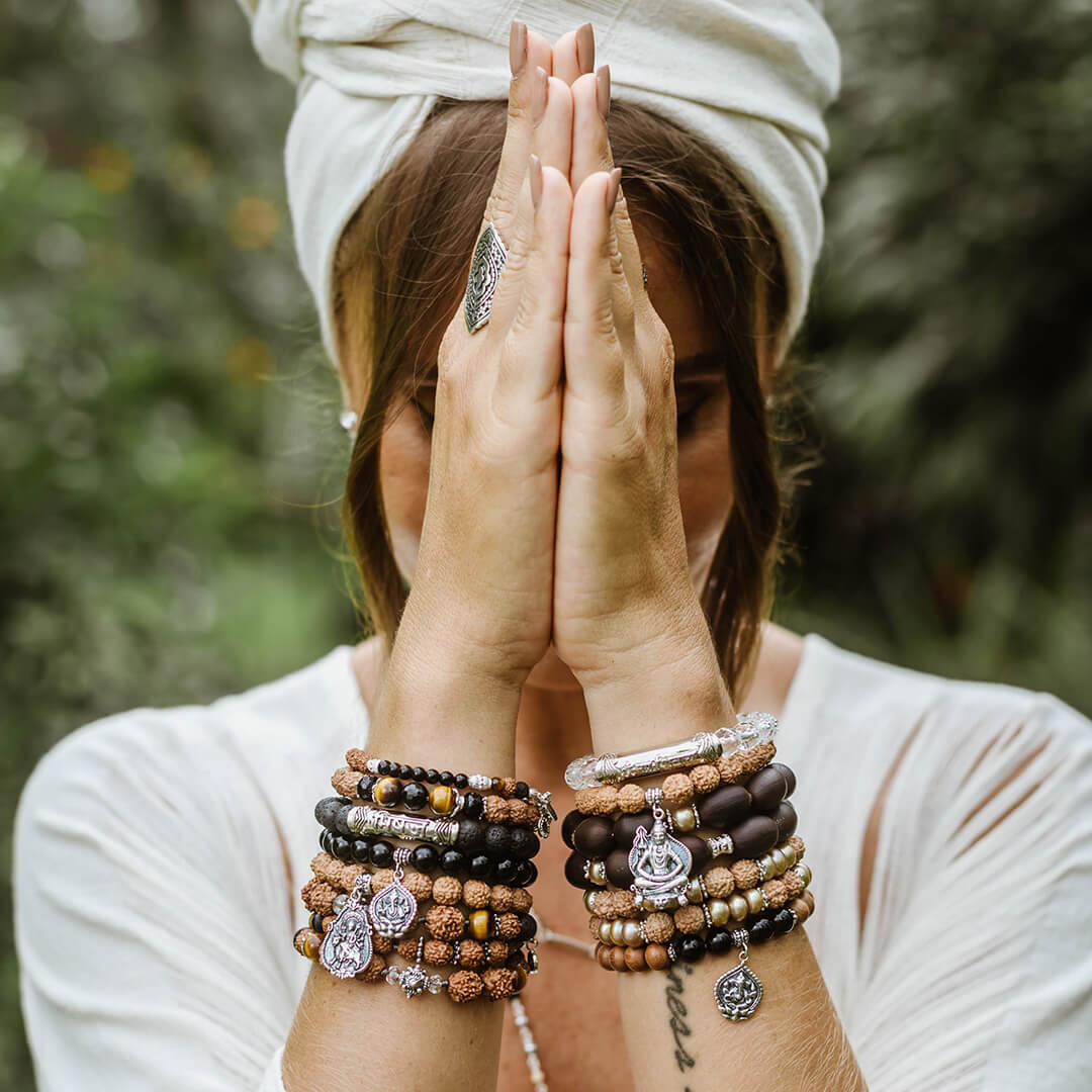 Devadeva Onyx Silver 4