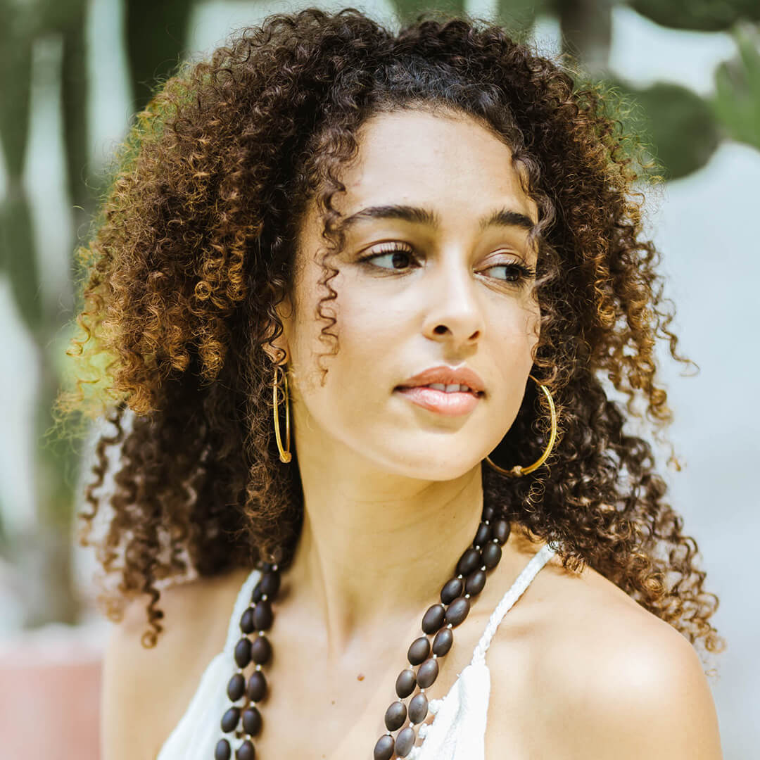 ilayati (gold) – square12