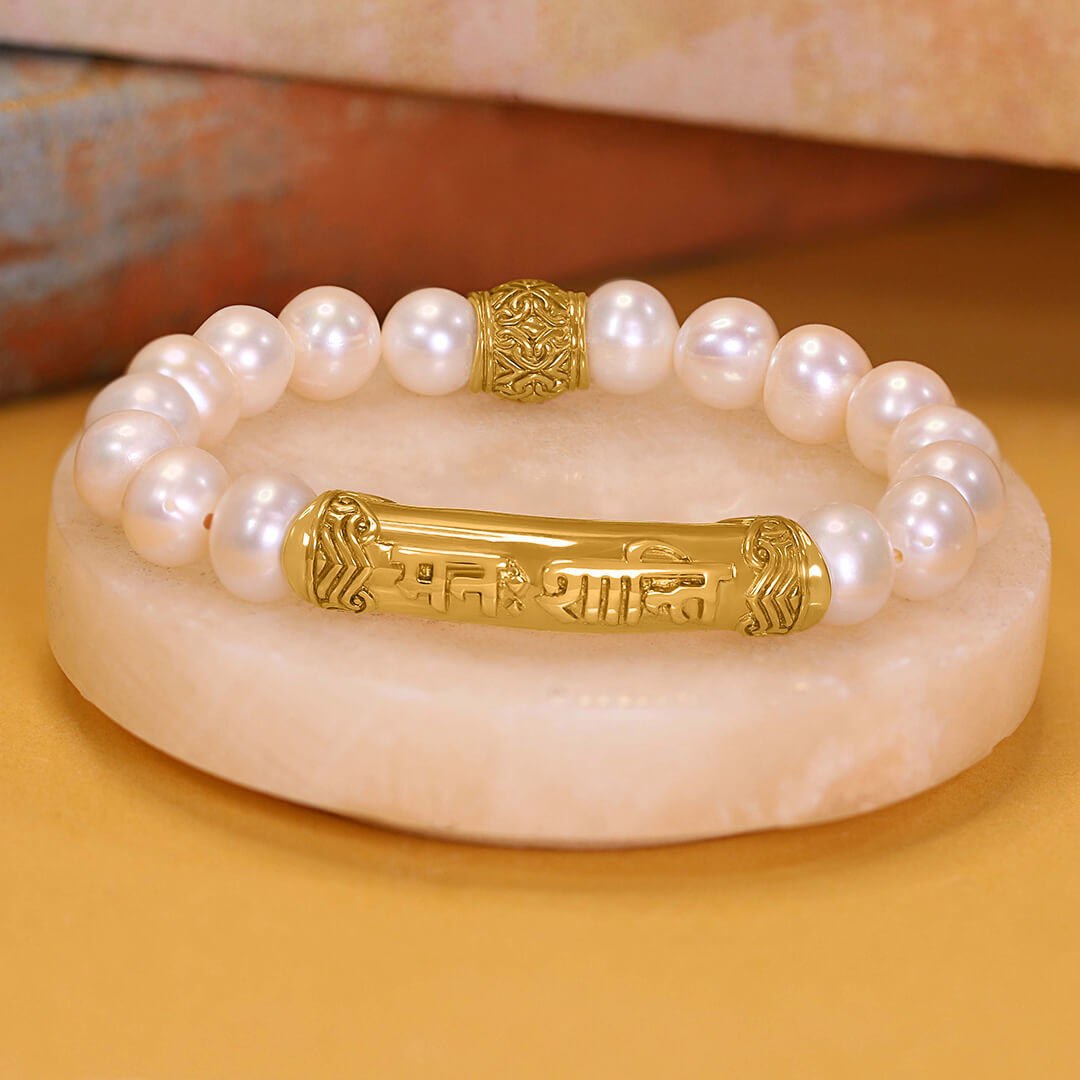 Peace of Mind Calming Pearl Mantra Bracelet (gold) 3