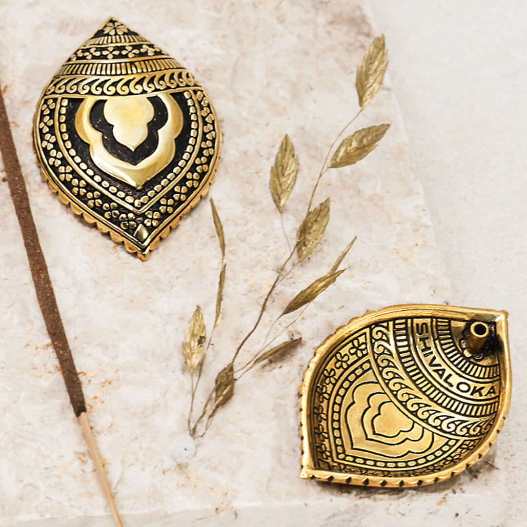 Bhajana travel incense holder