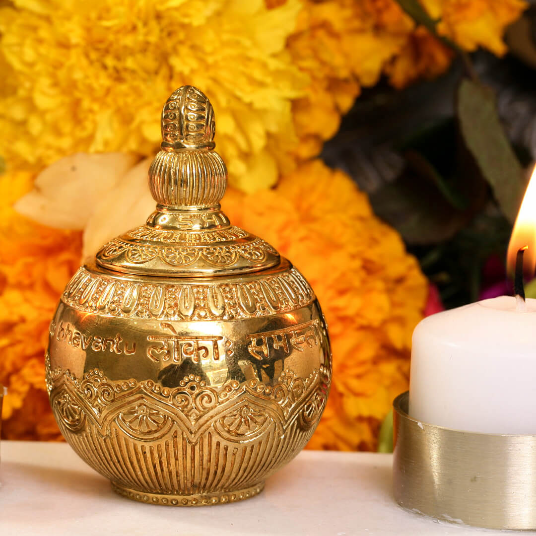 Blessing Mantra Altar Bowl (Brass) 6 – square