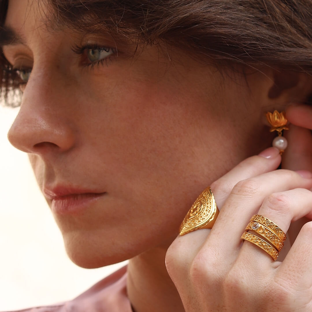 Ajna White Topaz gold 1