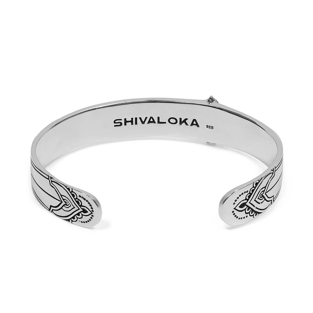 Vighnaharta Cuff silver 5